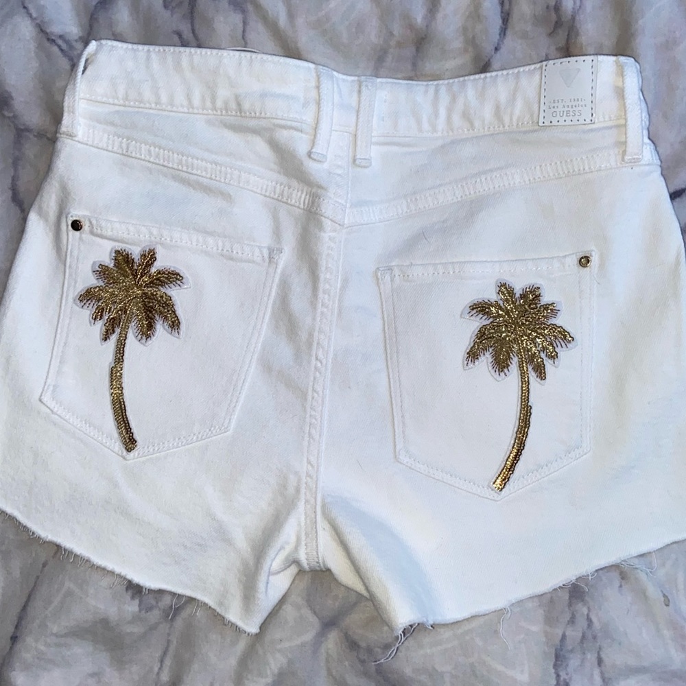 GUESS palm tree white jean shorts